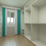 Créer et réorganiser les espaces de rangement avec un décorateur d'intérieur